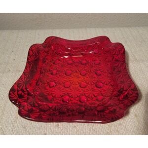 L.G. Wright Ruby Red Daisy & Button Ashtray Trinket Dish Mid-Century HEAVY VTG